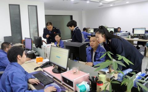 赤壁税务让特殊群体办税无忧