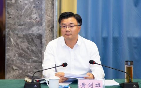 黄剑雄调研重点文旅项目建设