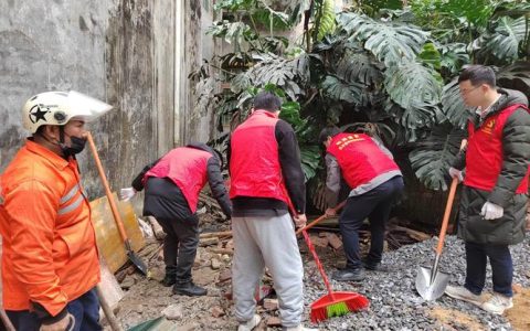 刷新“靓”度迎新年——市环卫局开展环境卫生综合治理攻坚行动