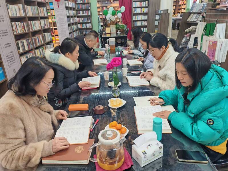 三十七载墨香不散！大冶这家书屋让情怀与时代同频