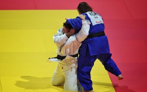 潜江姑娘史继霞勇夺全国大运会柔道项目冠军