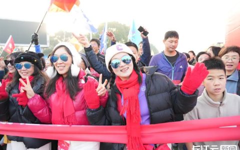 潜江2026年迎新长跑活动参赛物资发放工作正式开启