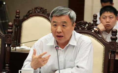 省人大常委会调研组来黄征求省人大代表意见建议