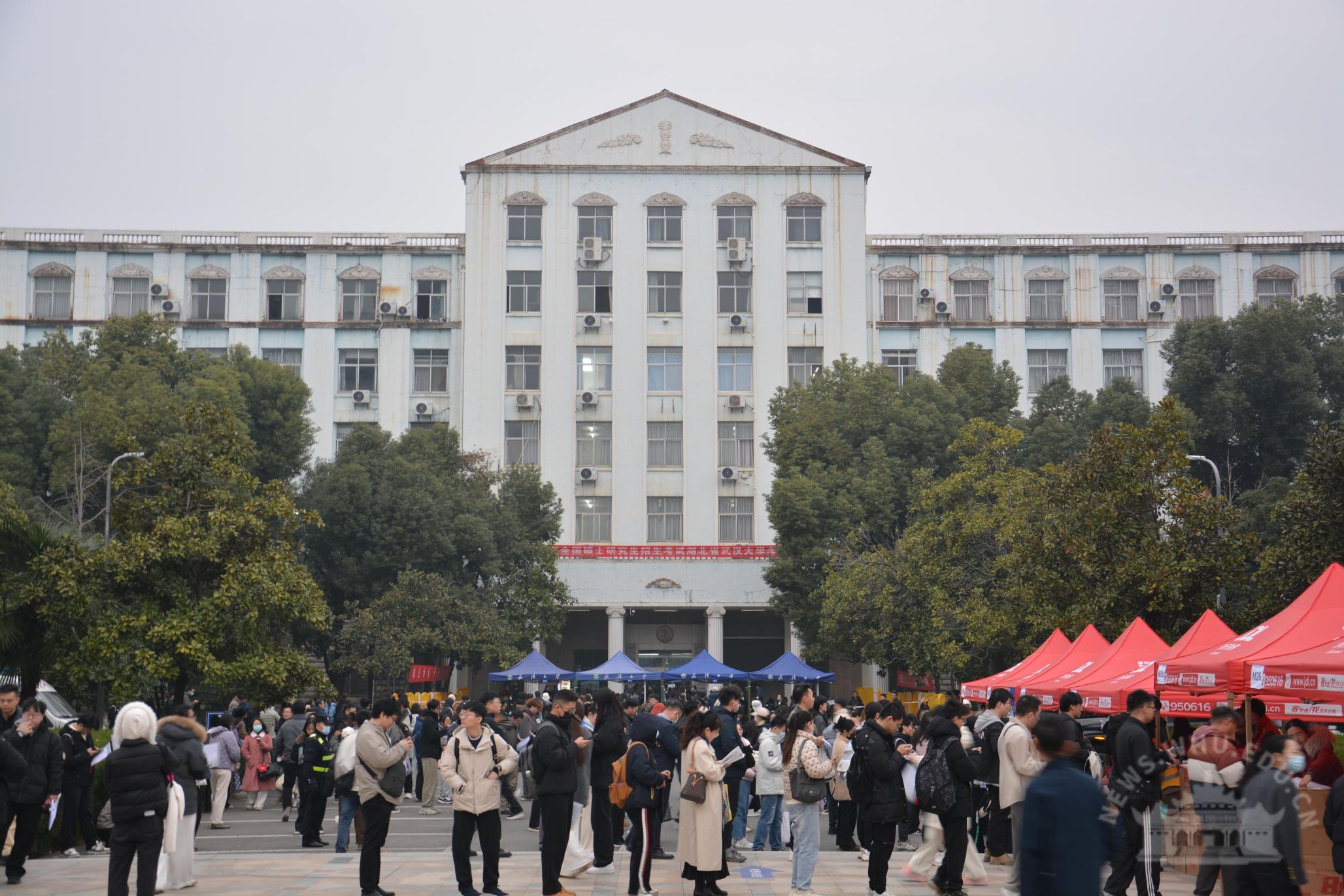 武汉大学完成2026年全国硕士研究生招生考试考点工作