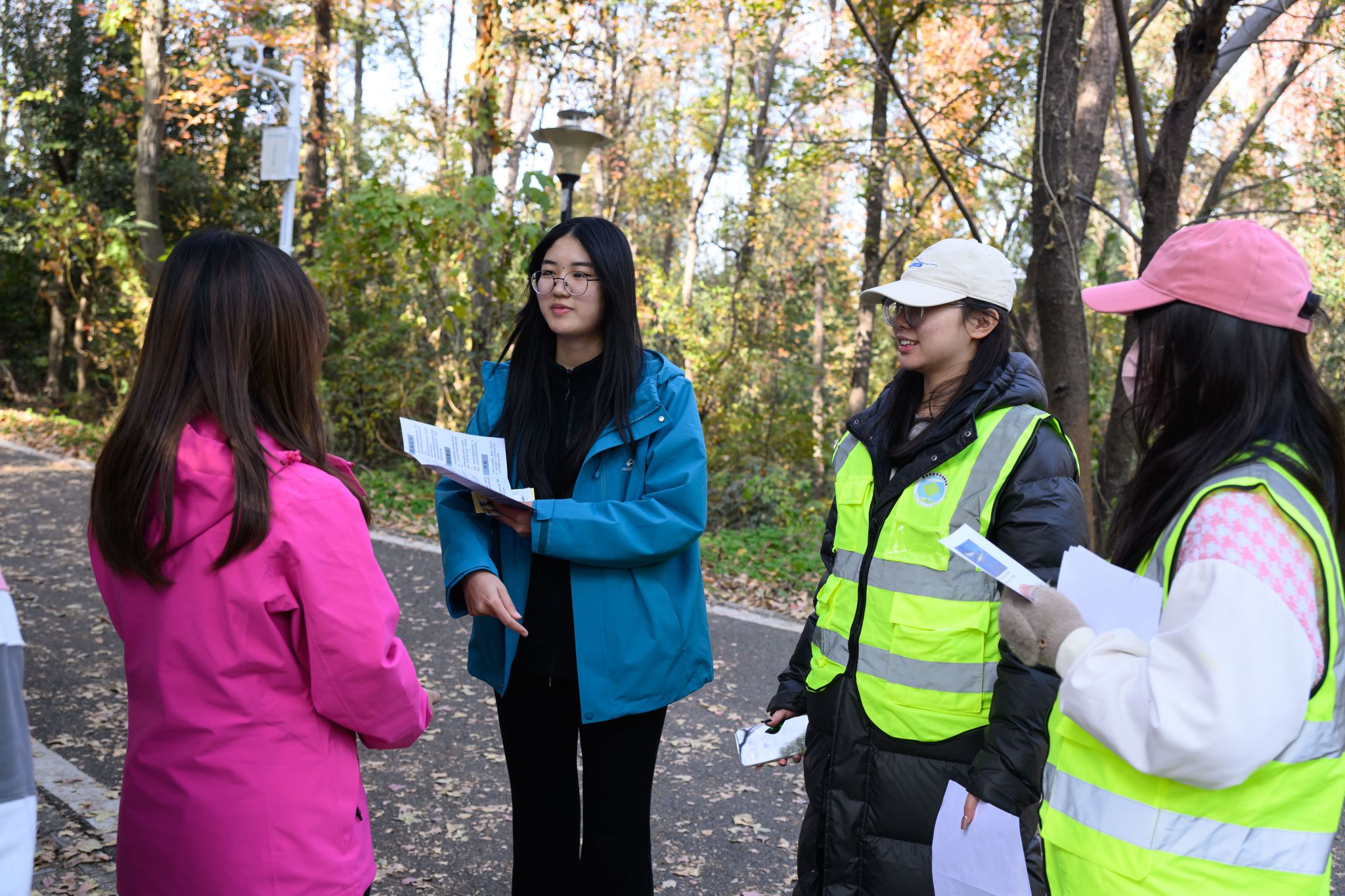 走进栖息地，华中农业大学第二十七届定向越野挑战赛开赛