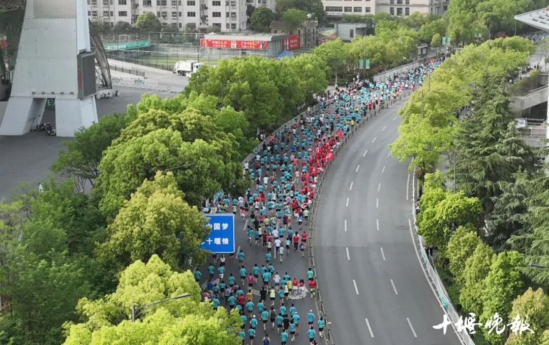 2025年进入倒计时!这些十堰人舍不得删的照片,哪张戳中了你的心?