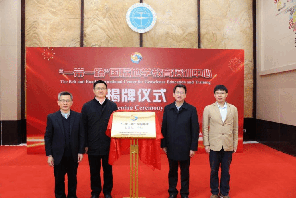 答卷“十四五” 砥砺新征程：提质增效、服务战略、突破创新，提升国际化办学能力