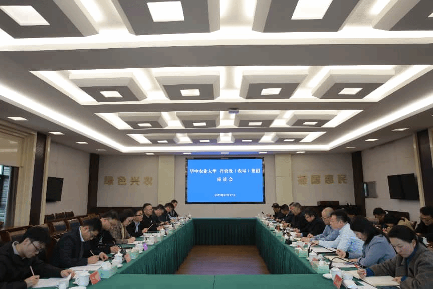 严建兵带队赴云南推进校企合作