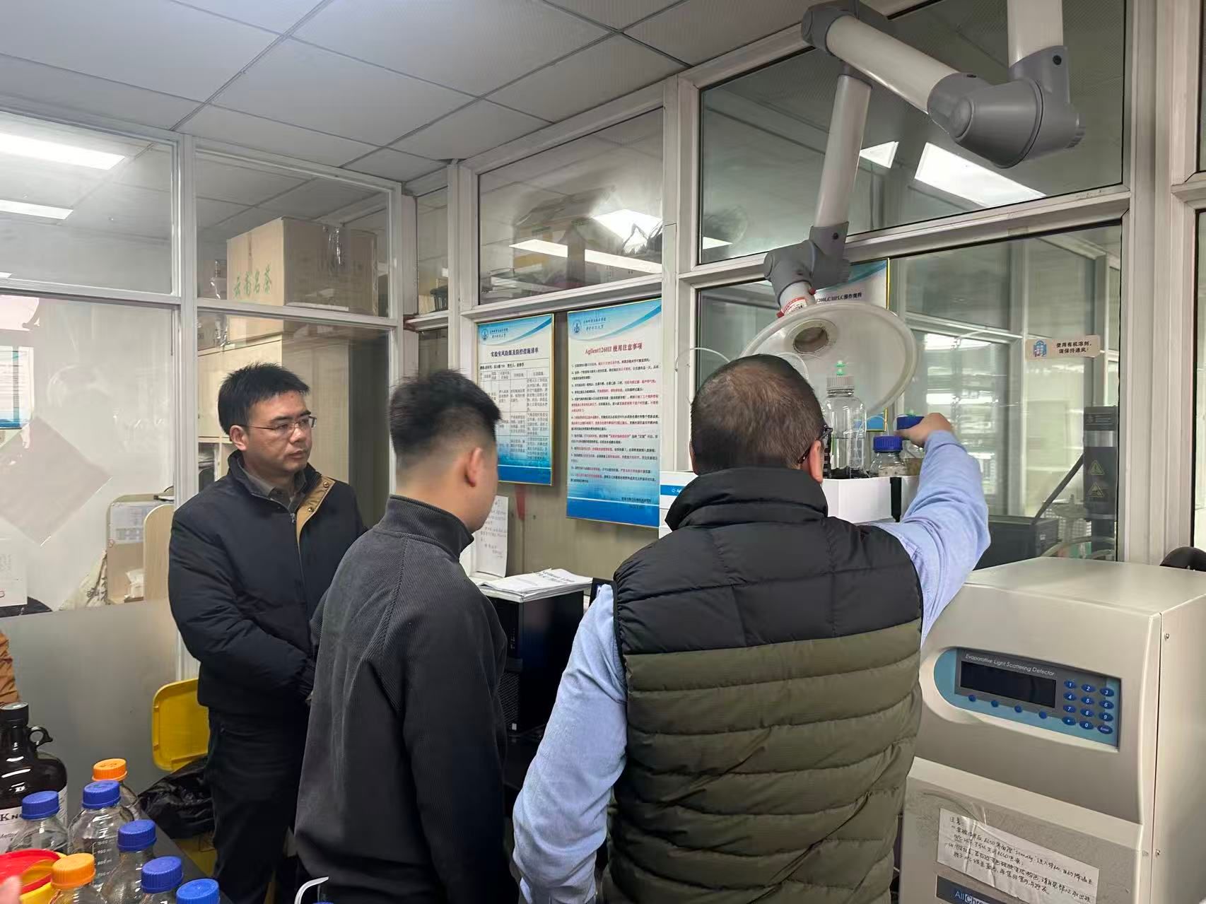 【人才队伍建设年】实设处组织开展大型仪器巡检