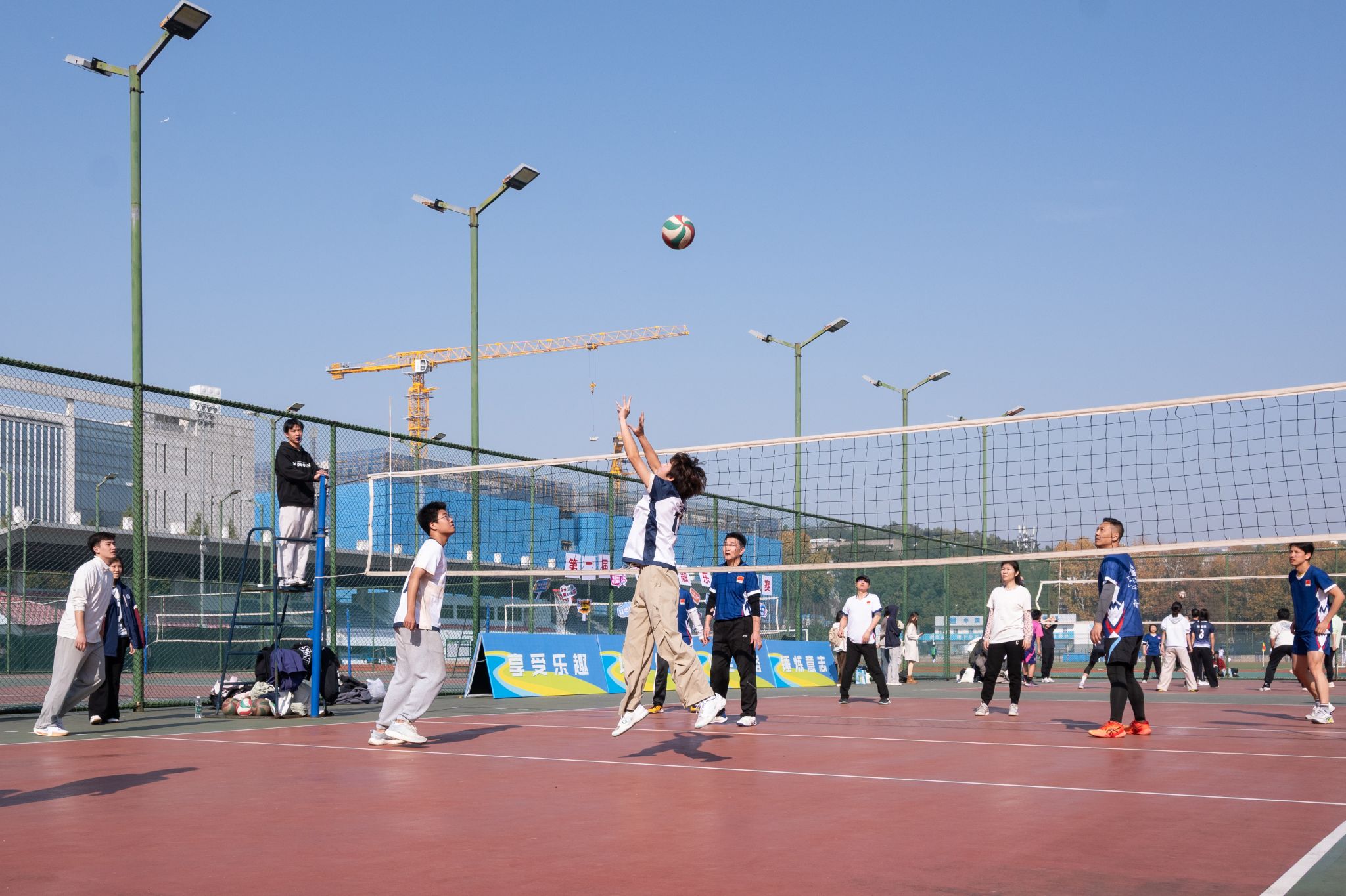 第二届 “师生融乐” 排球赛开赛