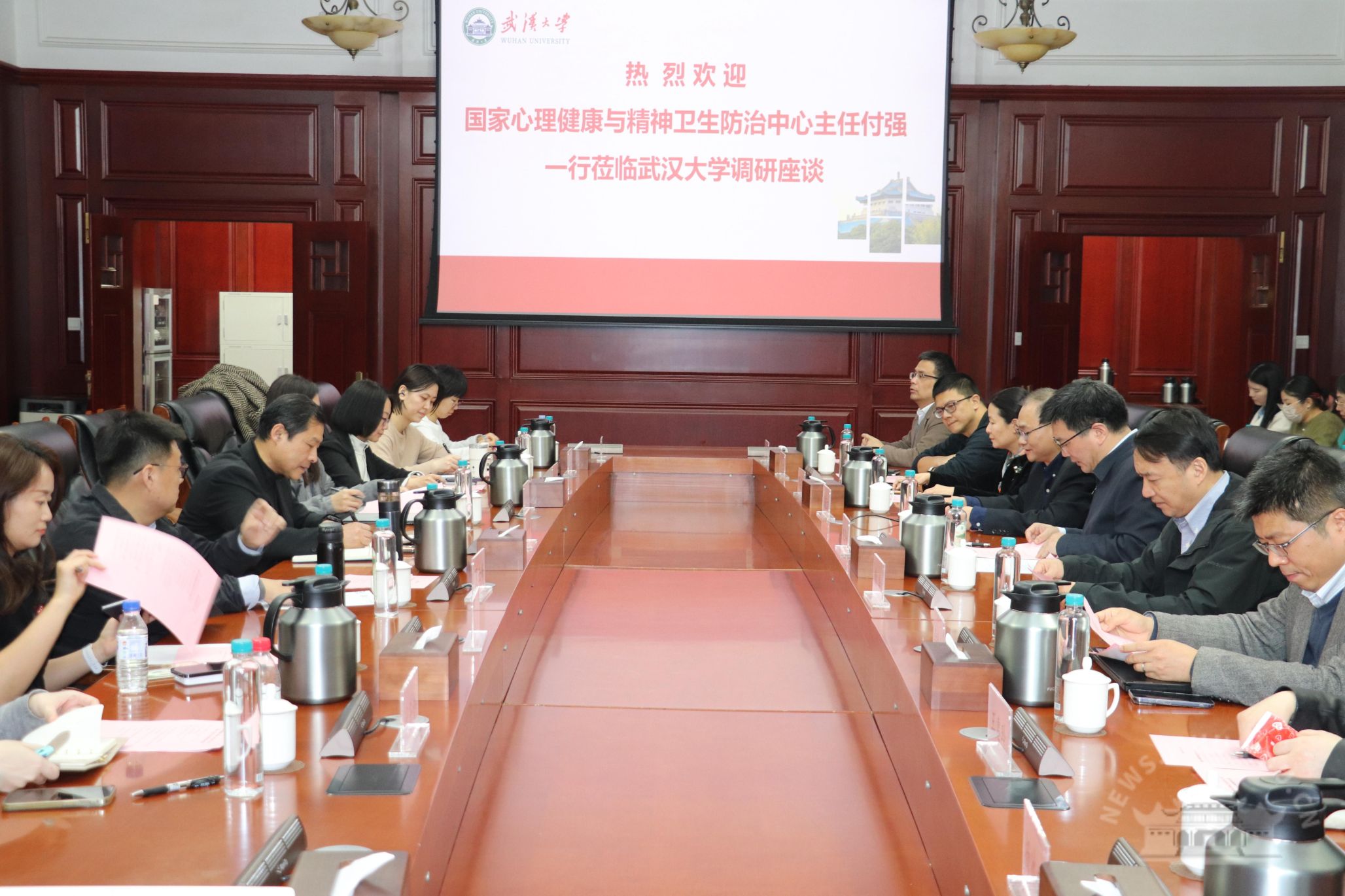 国家心理健康和精神卫生防治中心主任付强一行来访