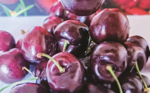 进口车厘子大量上市  身价一年不如一年 吃货们可畅享冬日“车厘子自由”