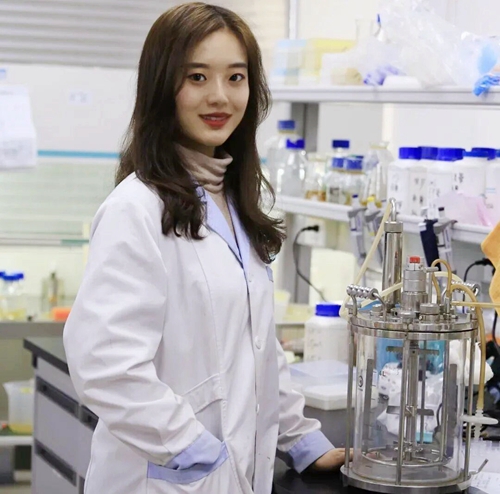 耿碧男：一路追光前行，她在生物科研领域不断“打怪升级”