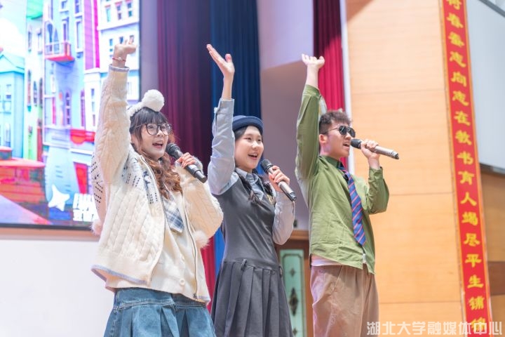 湖北大学“文韵科创，语通世界”科技节比赛落幕