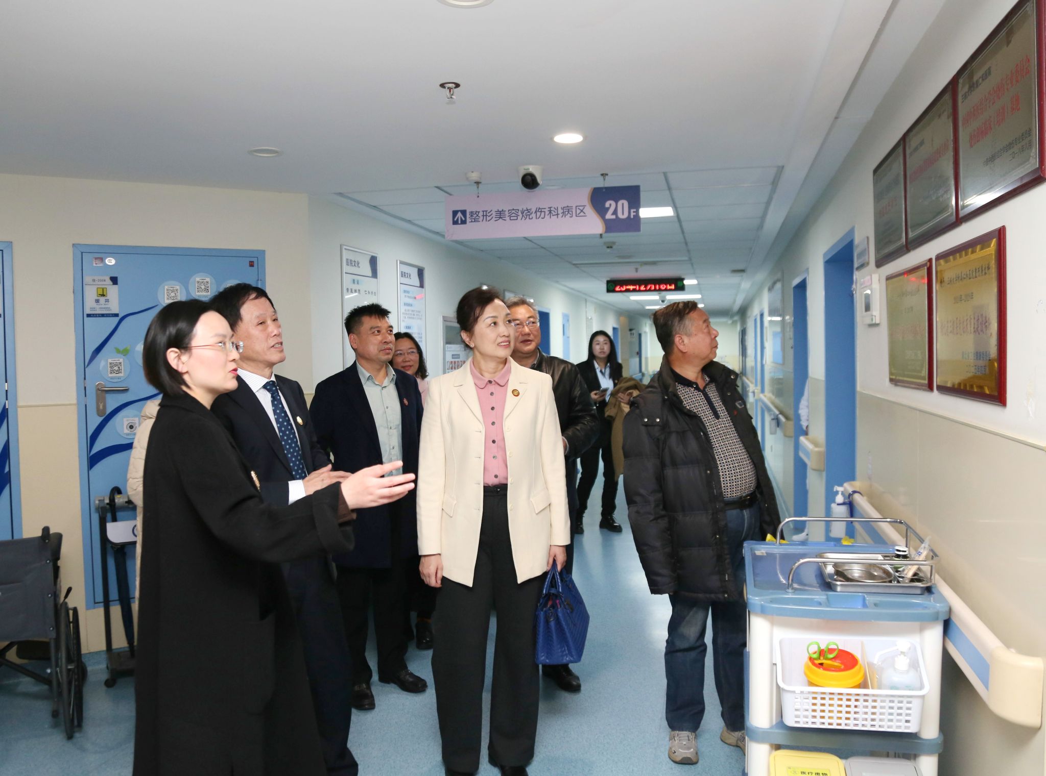 附属仁和医院获“中国红十字基金会徐荣祥再生生命公益基金项目合作医院”授牌