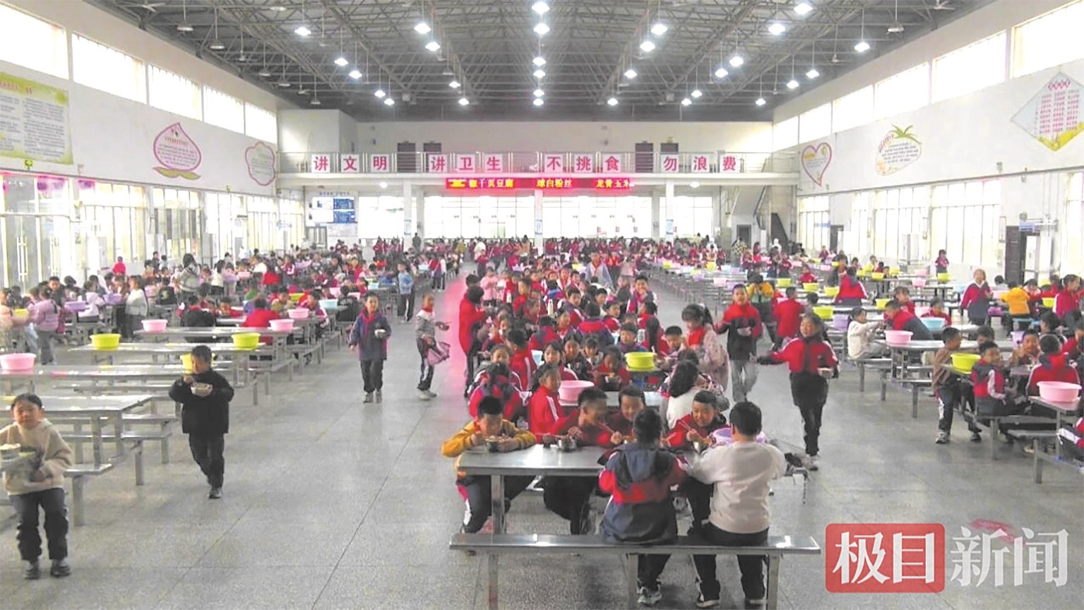 把一件件“关键小事”办成“暖心大事” 江陵多部门协同绘就民生幸福画卷