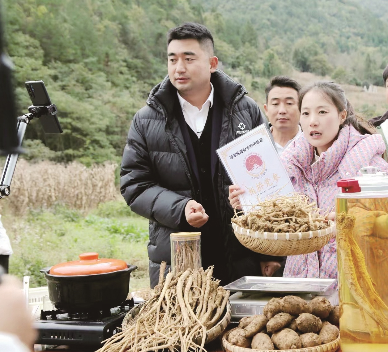 光谷对口帮扶恩施五年 实施70余引领示范项目 “亲戚已经走起来了，会越来越亲”