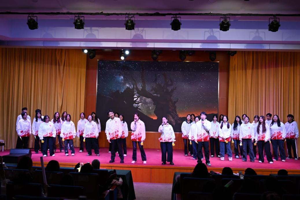 情暖冬至 逐梦新程——外国语学院冬至迎新晚会顺利举办