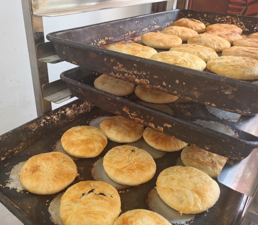 [荆楚网]美味在“县”丨潜江熊口酥饼：饼香不怕巷子深 第一口就“沦陷”了