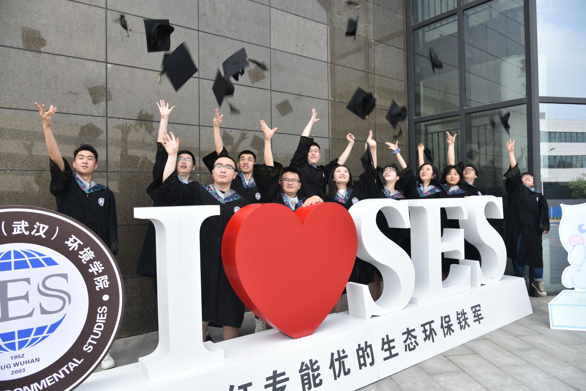 答卷“十四五” 砥砺新征程：精神之光照亮育才之路 “张国旗班”行动计划纪实