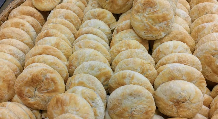 [荆楚网]美味在“县”丨潜江熊口酥饼：饼香不怕巷子深 第一口就“沦陷”了