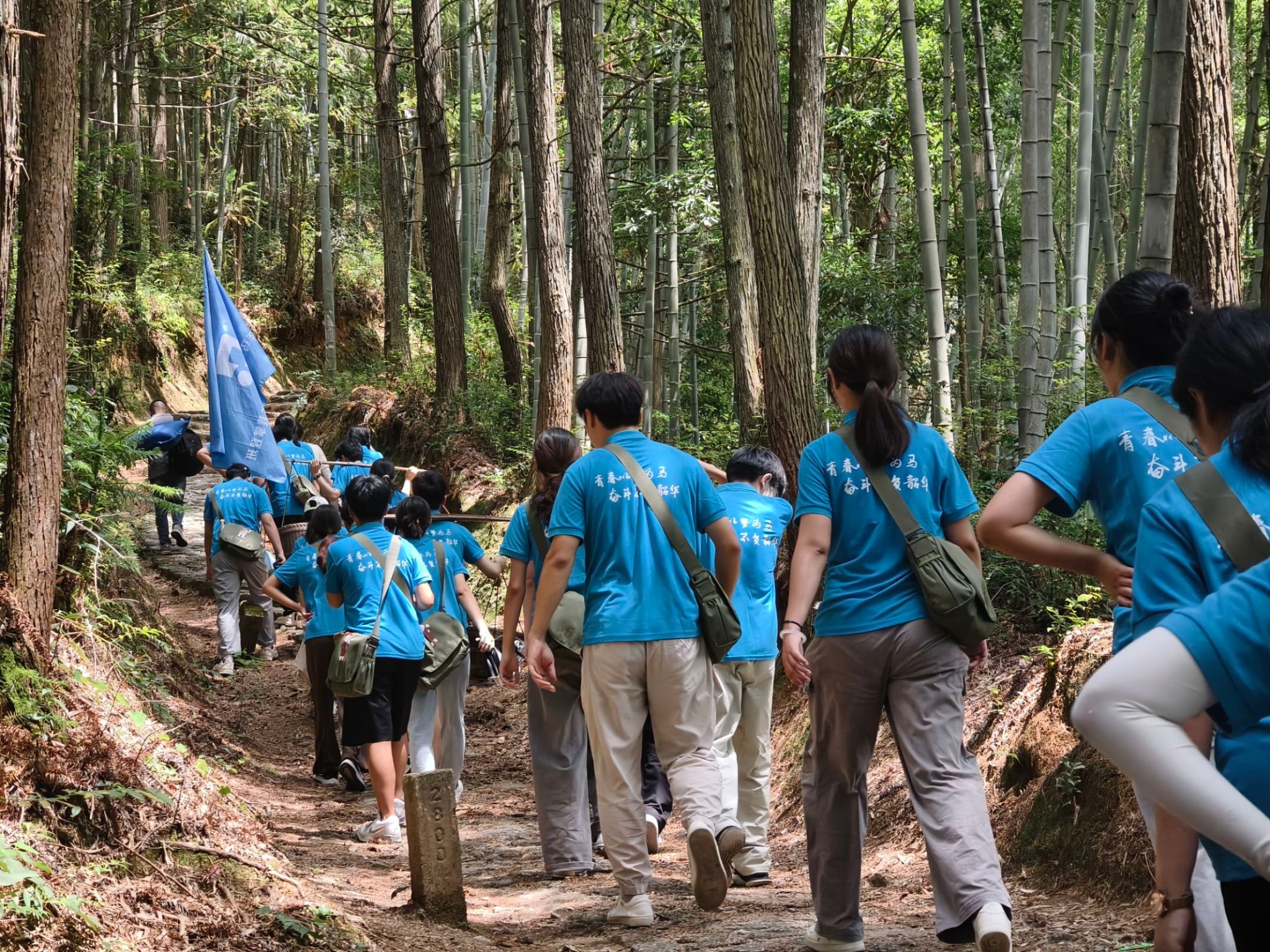 中国共青团：深化党建带团建，纵深推进全面从严管团治团