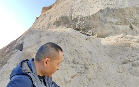 “吃”进弃料吐出新材  “吃”得越精细城市越干净 科技赋能，建筑垃圾堆里可“炼金”