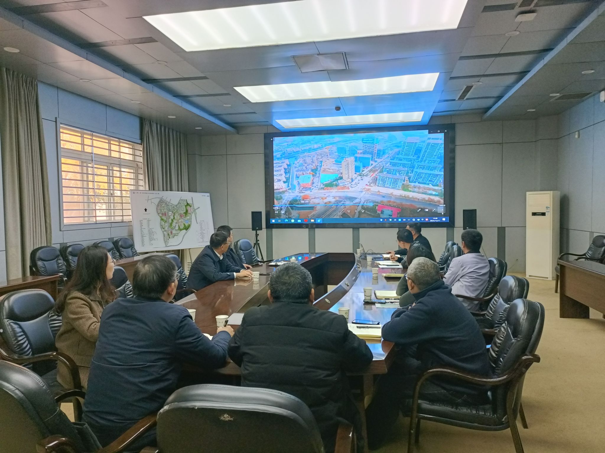 三峡大学召开校园交通安全治理工作专题会议