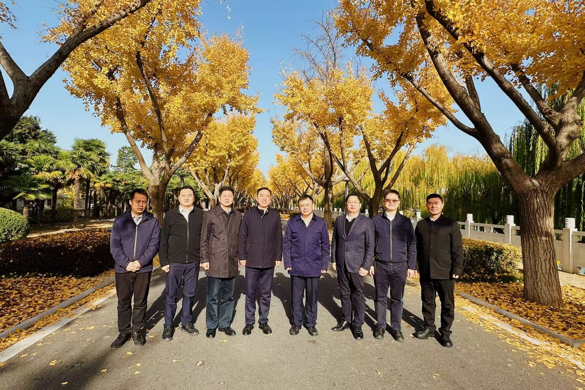 校领导带队赴江苏上海等地推进合作