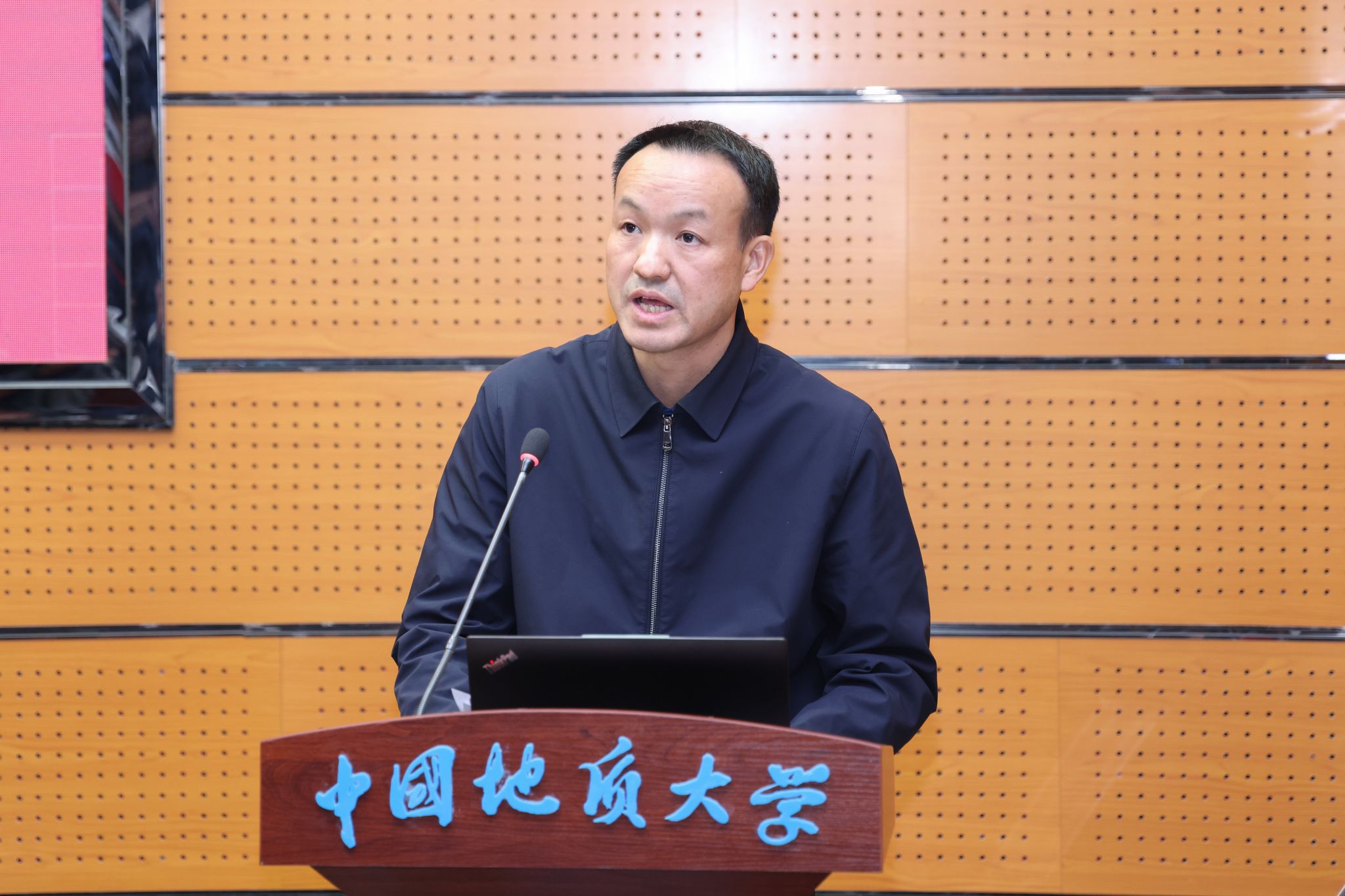 国家卓越工程师学院建设发展大会召开