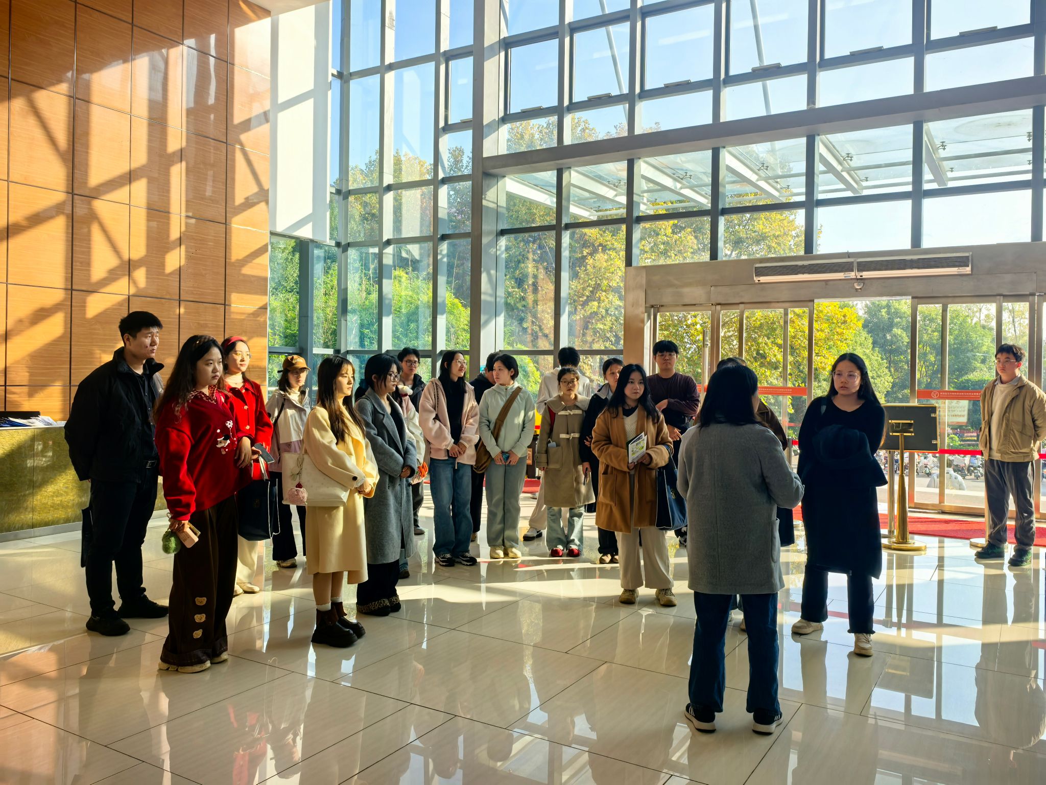 聚焦园艺科创，共育未来菁英：园艺林学学院举办“未来菁英”科创秋令营