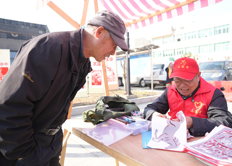 积玉口镇文明市集热闹开市