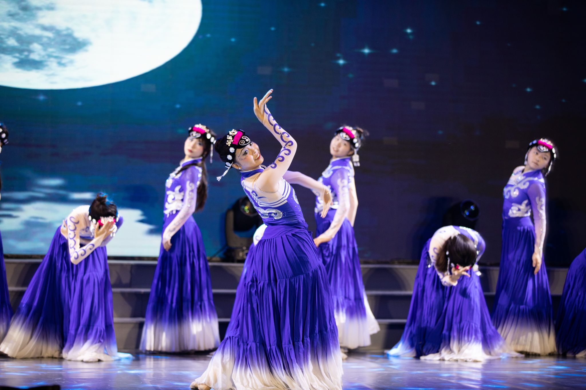 三峡大学金秋艺术节暨美育思政课汇报演出顺利举行