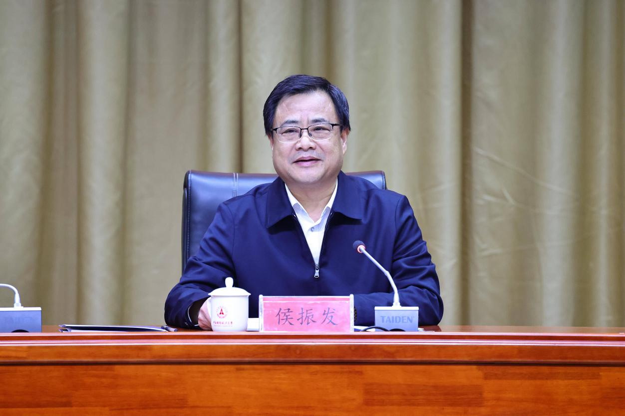 凝心聚力 奋楫笃行 中南财经政法大学召开高质量发展大研学总结会