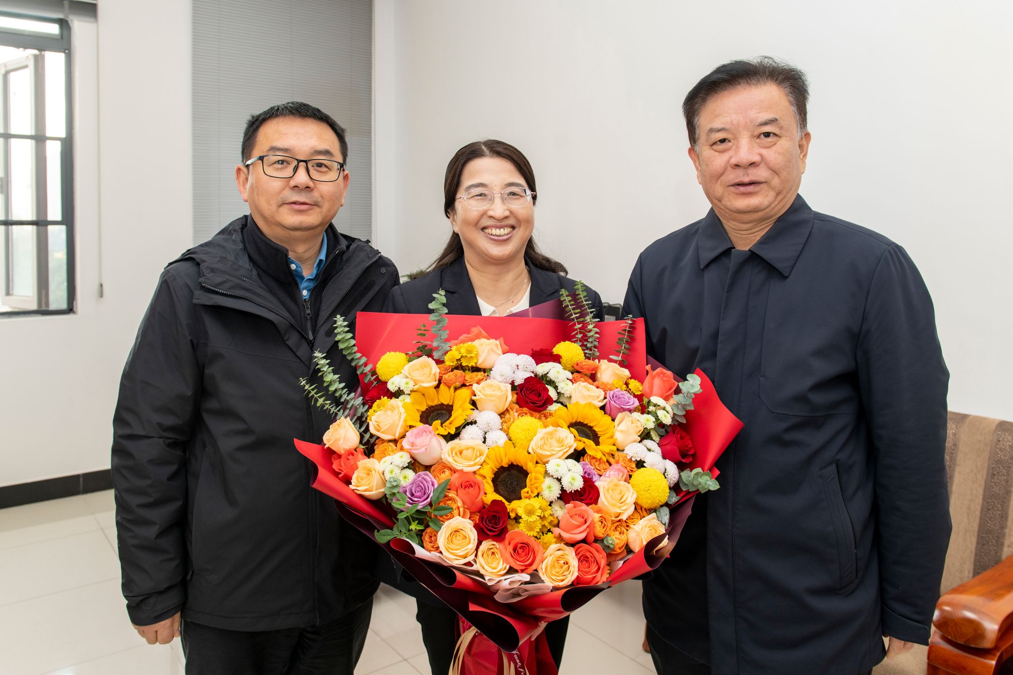 华中农业大学领导看望赵书红院士