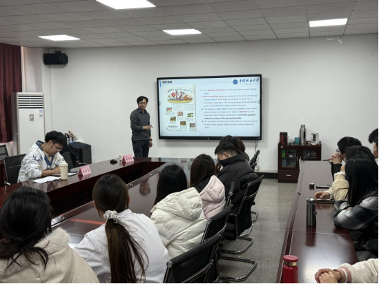 湖理环境讲堂第十八讲: 中国地质大学（武汉）瞿程凯教授作专题讲座