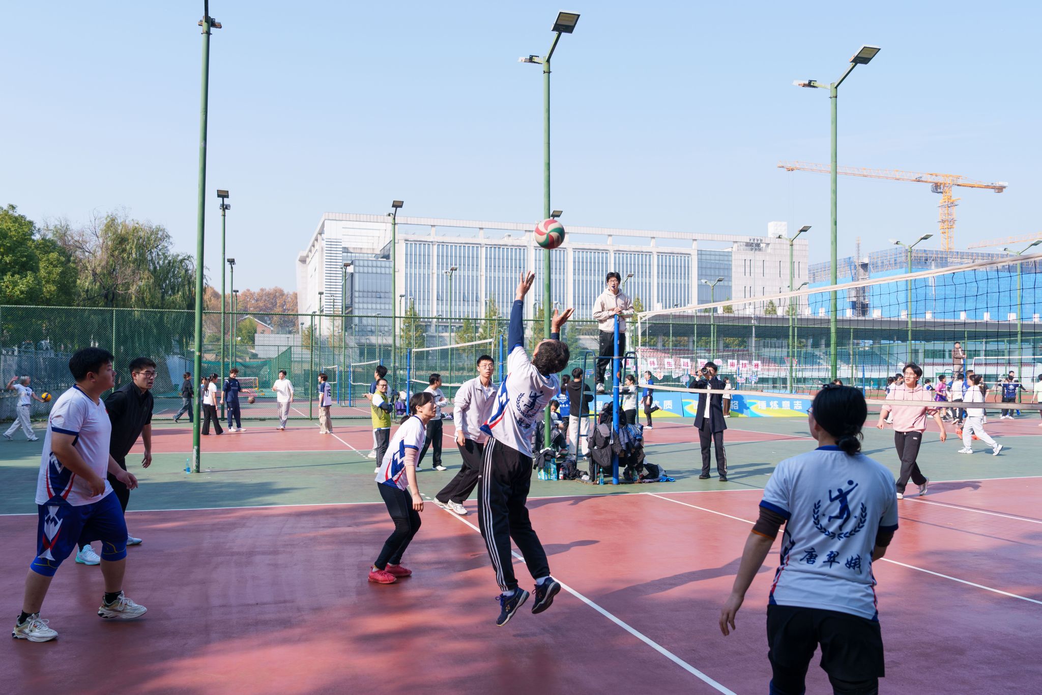 第二届 “师生融乐” 排球赛开赛
