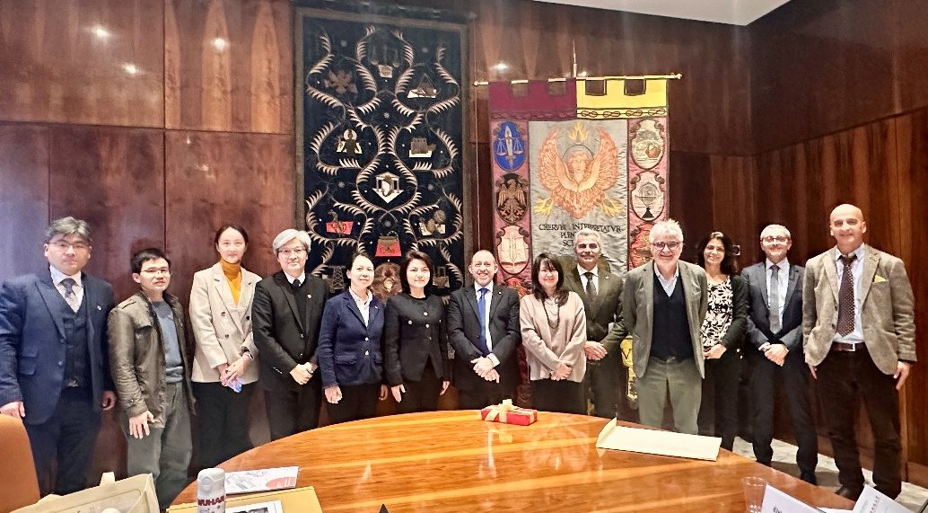 华中科技大学代表团访问意大利深化教学科研合作