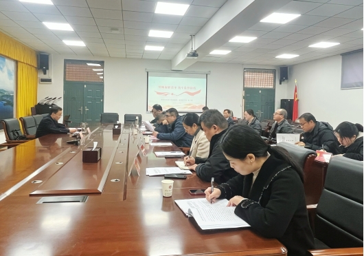 湖北理工学院开展2025年度纪检监察巡察干部述职评议暨纪检委员履职培训会