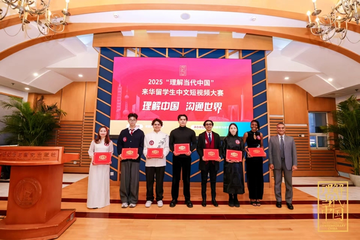 湖北大学摘得全国大学生外语能力大赛２项银奖