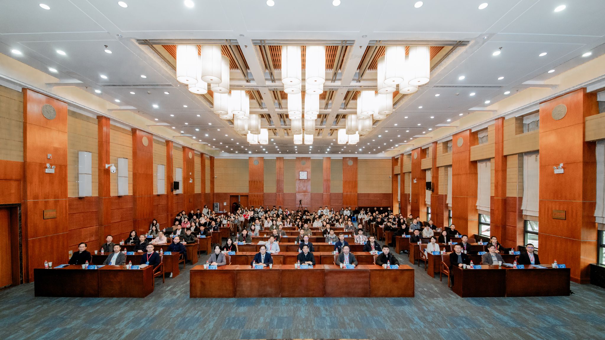 ‌2025中国计算机学会（CCF）农业知识智能工程国际学术论坛暨“华农智能体1.0”发布仪式在华中农业大学举行