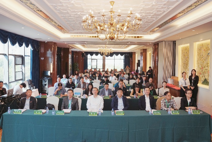 环境学院校友理事会（扩大）会议暨新一届校友理事会成立大会举行