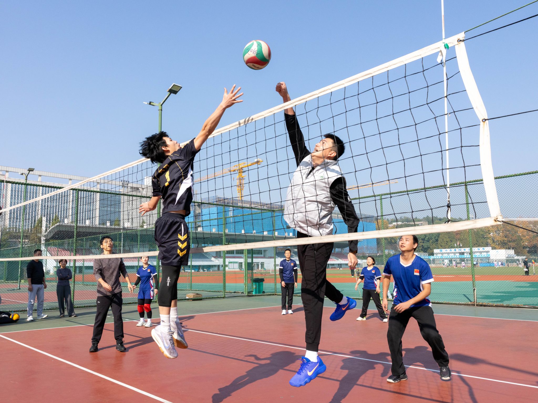 第二届 “师生融乐” 排球赛开赛