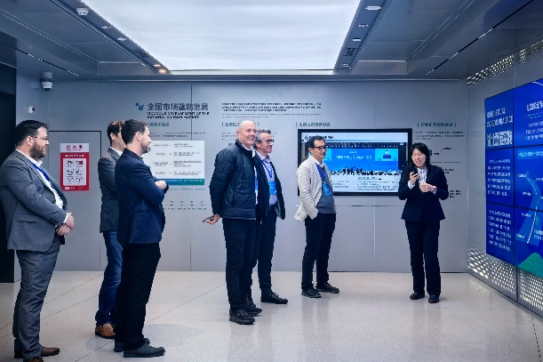 2025年中国-澳大利亚能源转型论坛在校召开