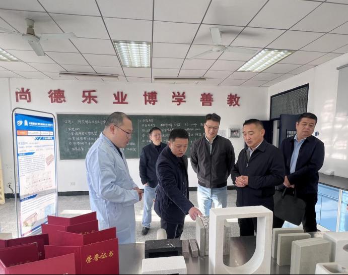 阿拉山口市委统战部一行来校考察交流