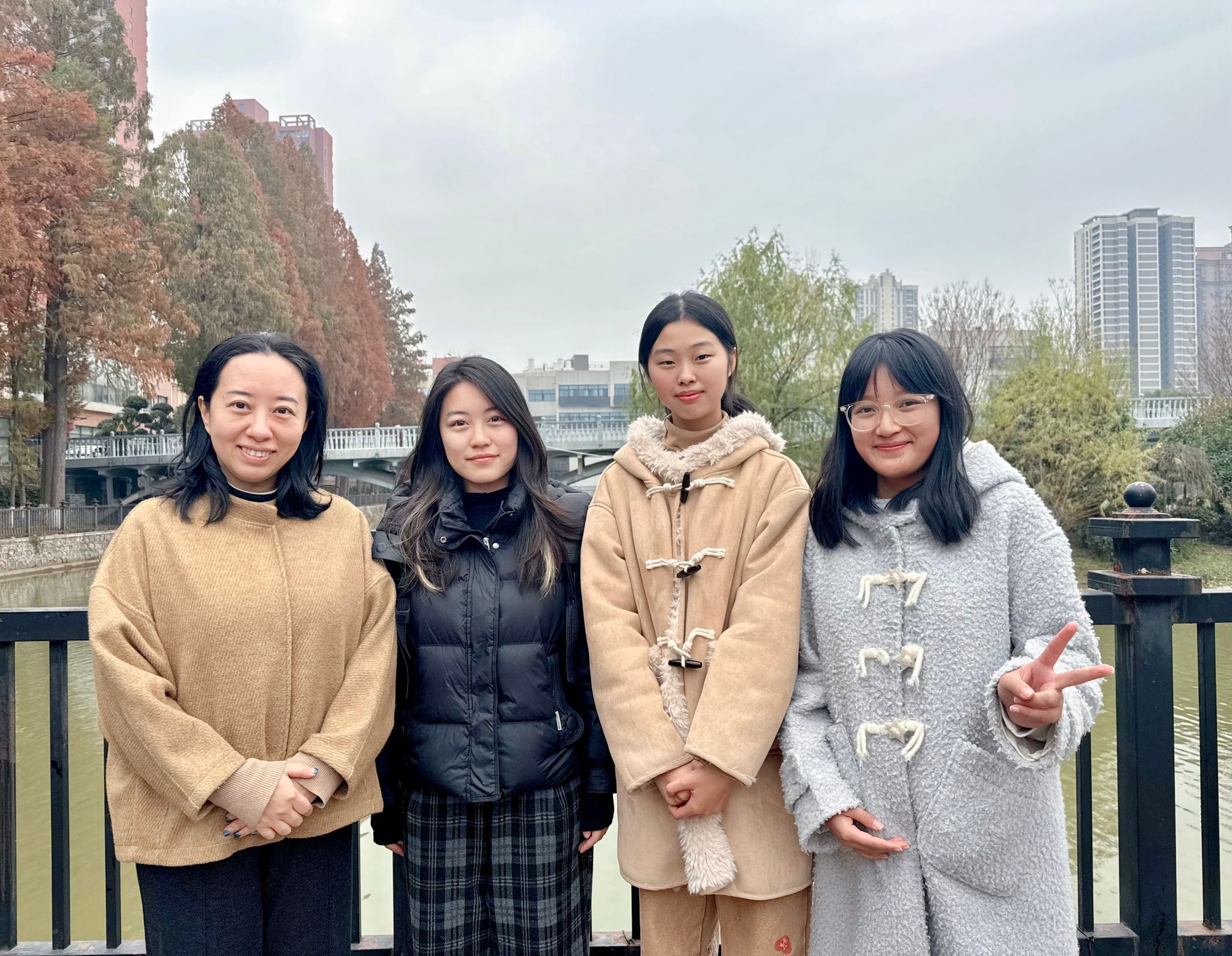 中国地质大学学子获第八届“外教社杯”全国高校学生跨文化能力大赛特等奖