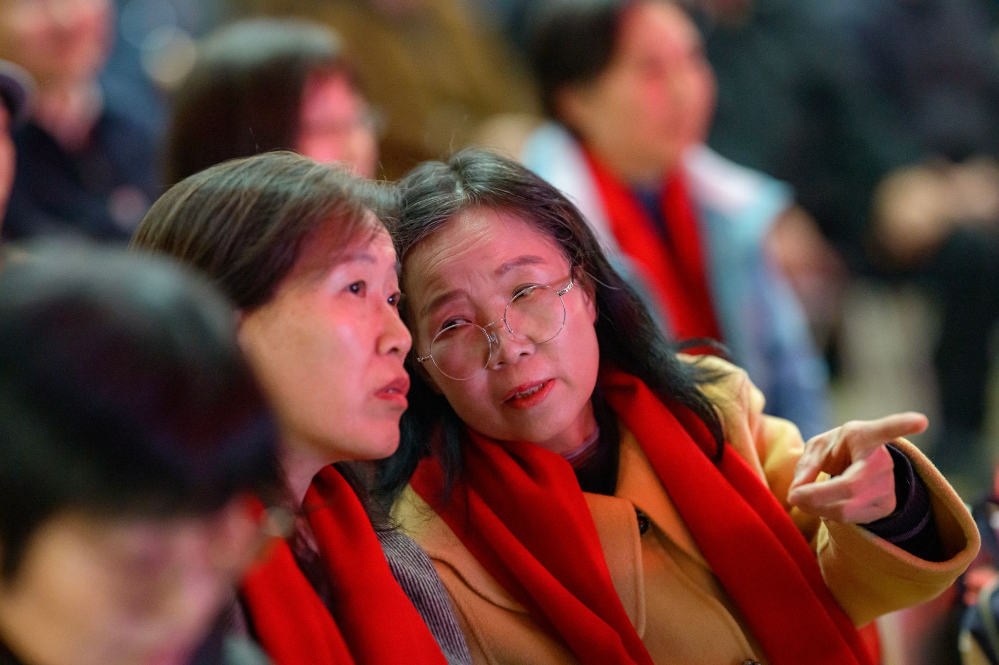 岁月流金，荣光闪耀：第七届教职工荣休典礼举行