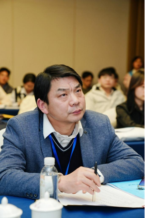 医学院师生参加湖北省暨武汉药理学会学术会议