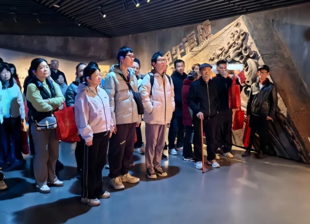 长江新区残联开展国际残疾人日活动