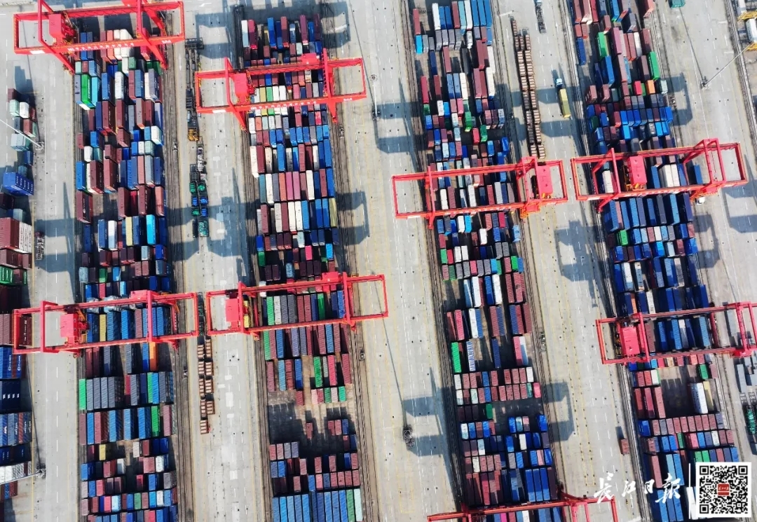 武汉这个小码头变身国际港口，怎么做到的？